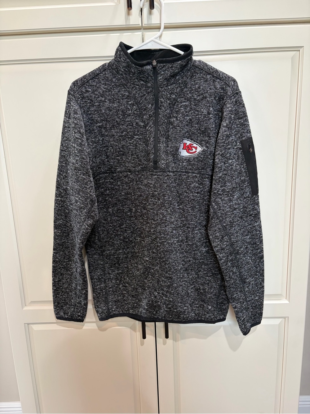 Antigua Men's Kansas City Chiefs Charcoal Quarter-Zip Pullover Sweater Jacket